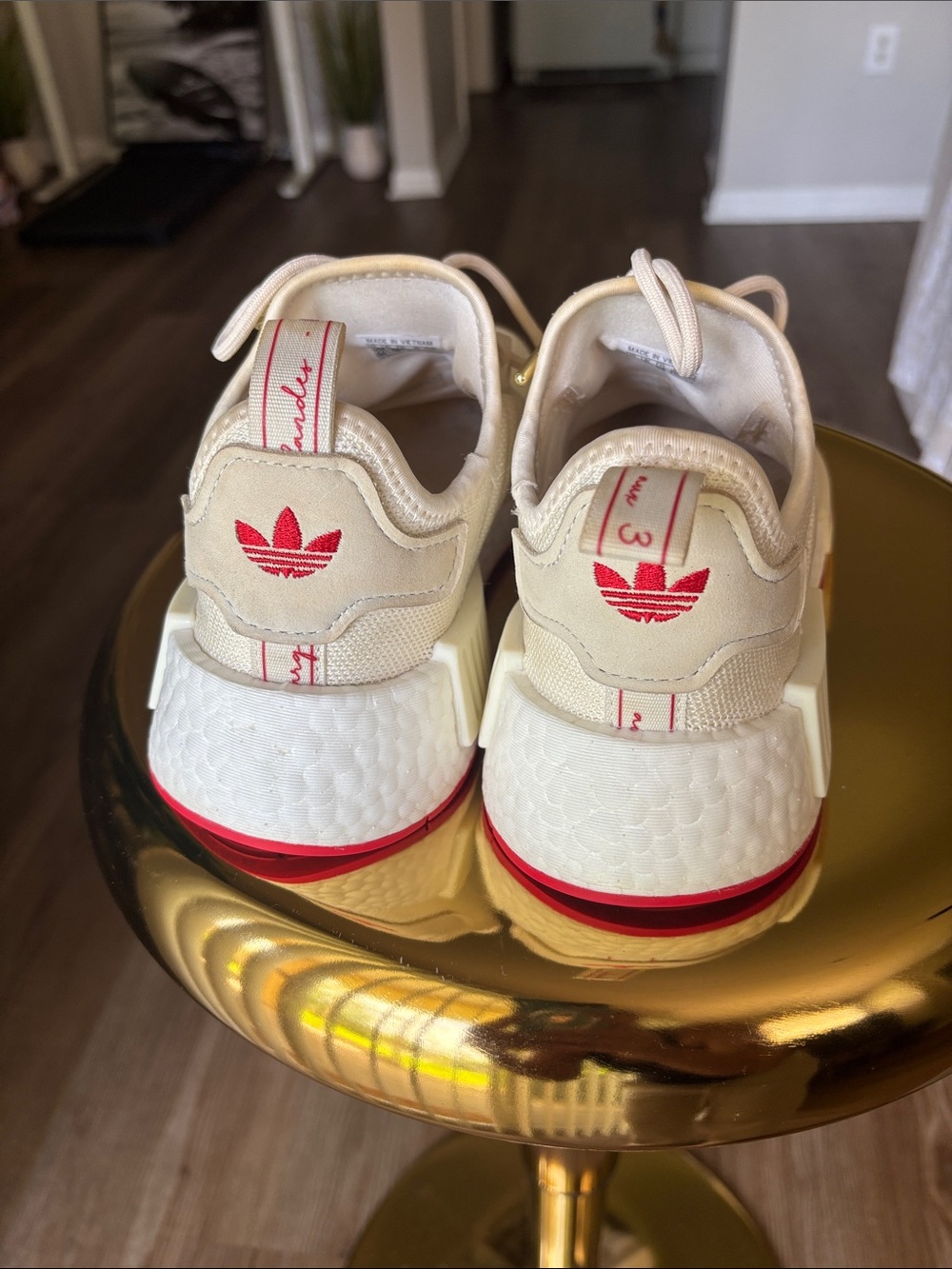 Adidas Valentine’s ❤️ Cream and Red NMD_R1 Sneakers - Picture 5 of 15